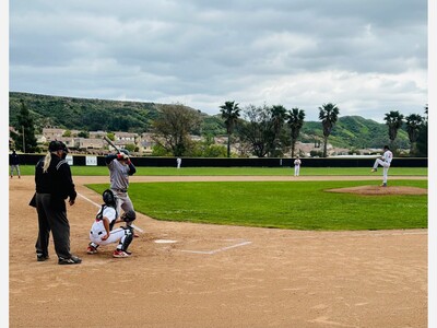 Maranatha pours in six runs in the 5th in a 9-0 shutout win over Village Christian